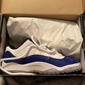Jordan 11 Retro Low (PS)